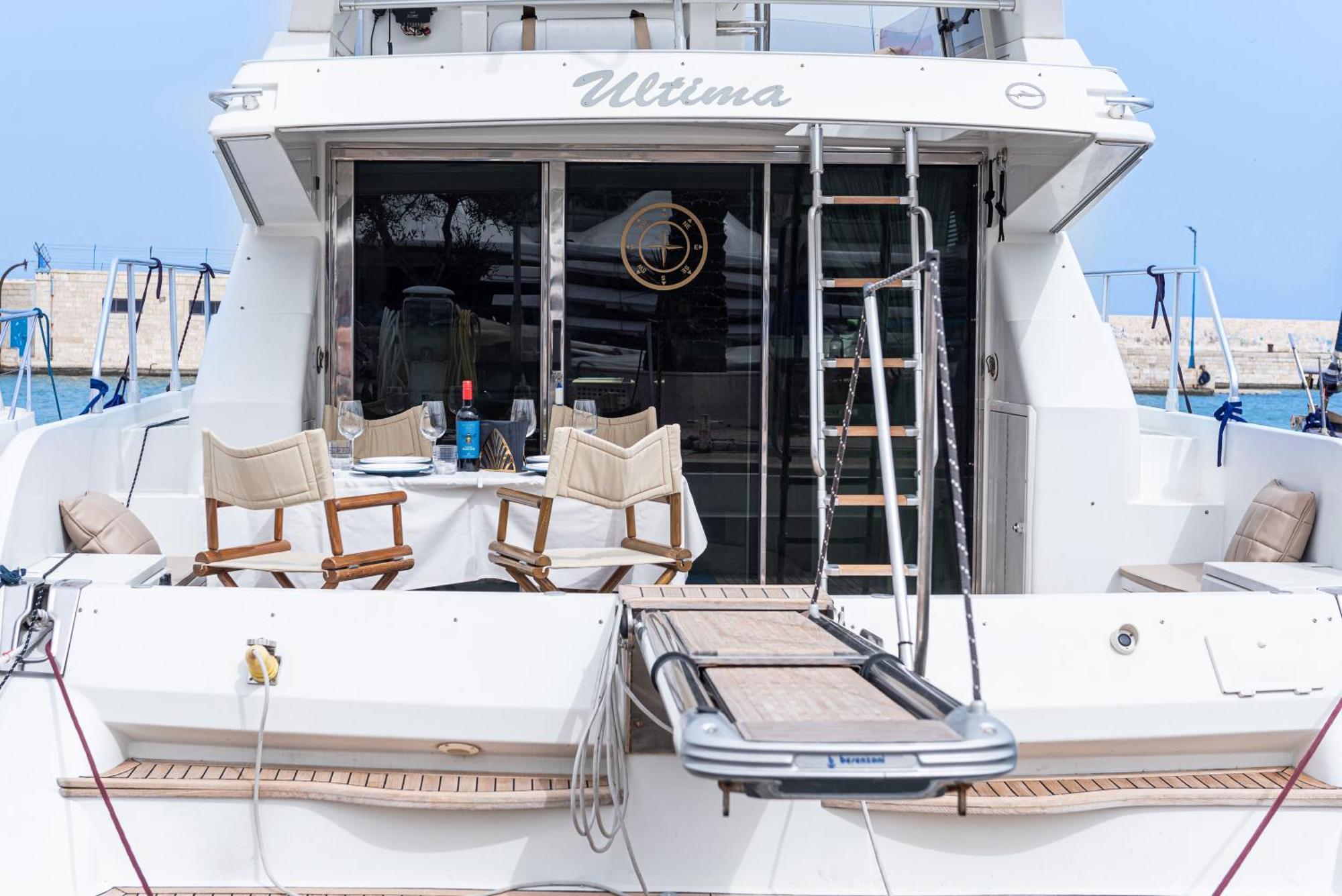 "Ultima" Love Boat Bari Eksteriør bilde